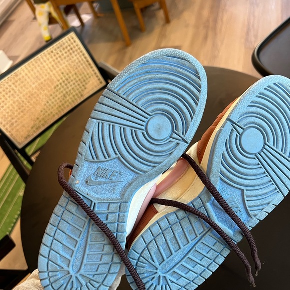 Nike x Social Status - Dunk Mid “Milk Chocolate” - Picture 9 of 12